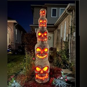 8 Ft Grave And Bones Halloween Skull Totem with Red LED Lights